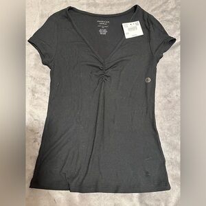 NEW American Eagle Soft & Sexy Tee
Size XS